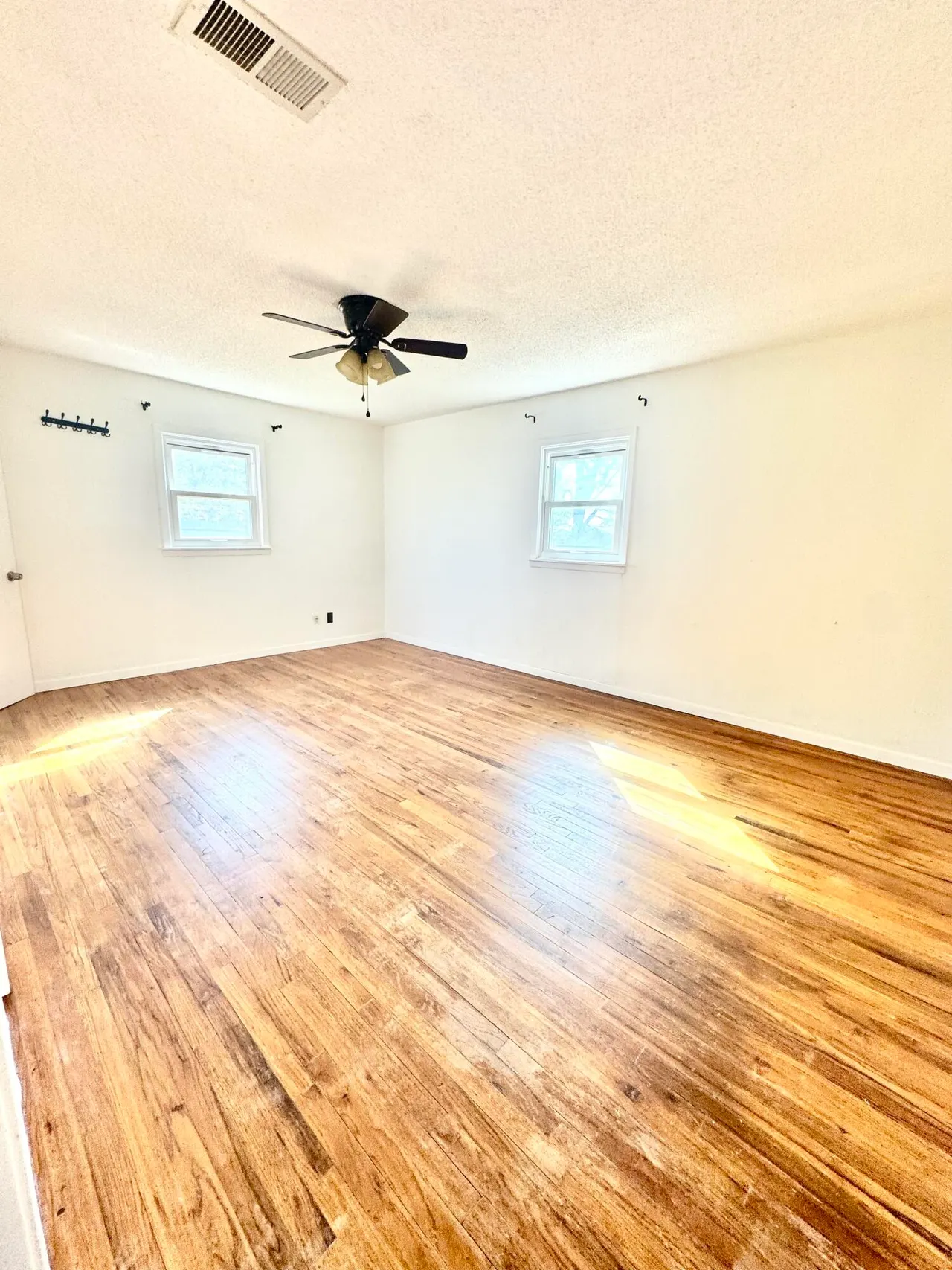 Photo 11 — 415 6th Street, Wolfforth, TX 79382