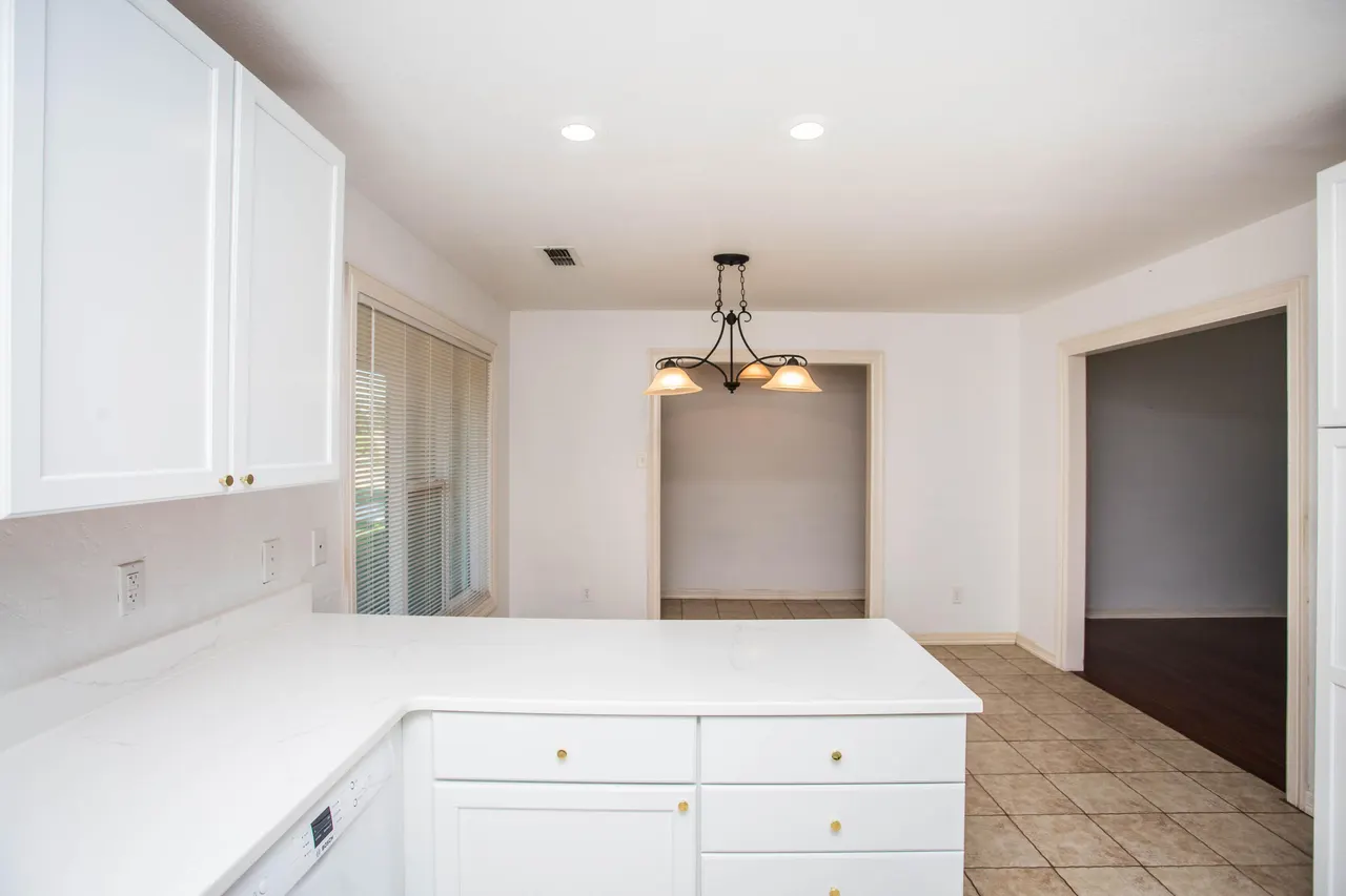 Photo 13 — 5407 95th Street, Lubbock, TX 79424
