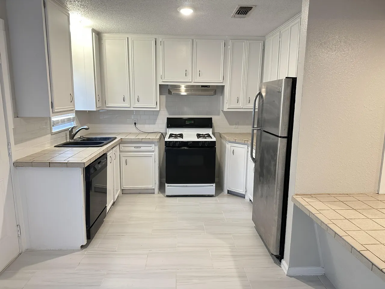Photo 5 — 2314 32nd Street, Lubbock, TX 79411