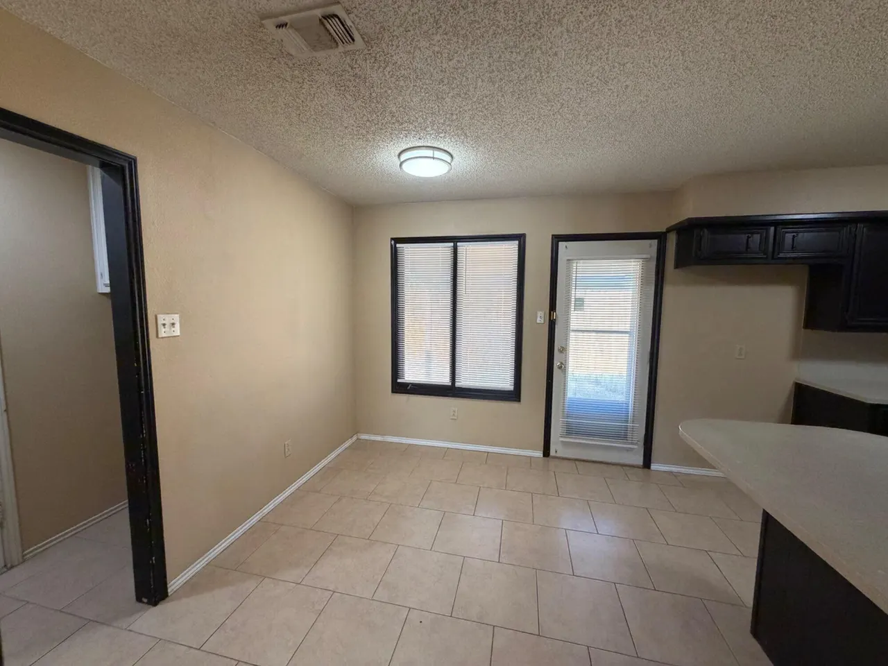 Photo 5 — 6802 4th Street UNIT A, Lubbock, TX 79416
