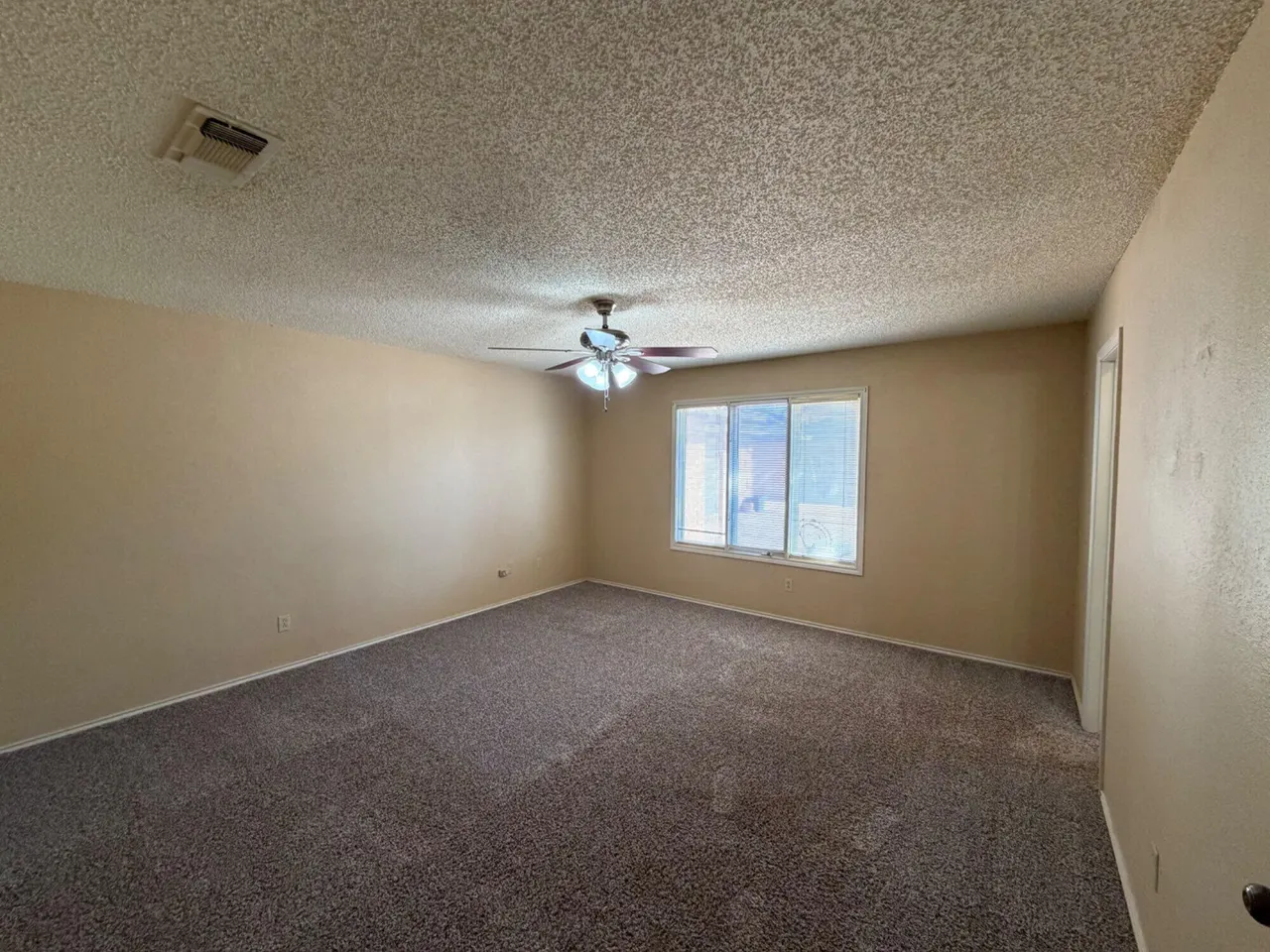 Photo 8 — 6802 4th Street UNIT A, Lubbock, TX 79416
