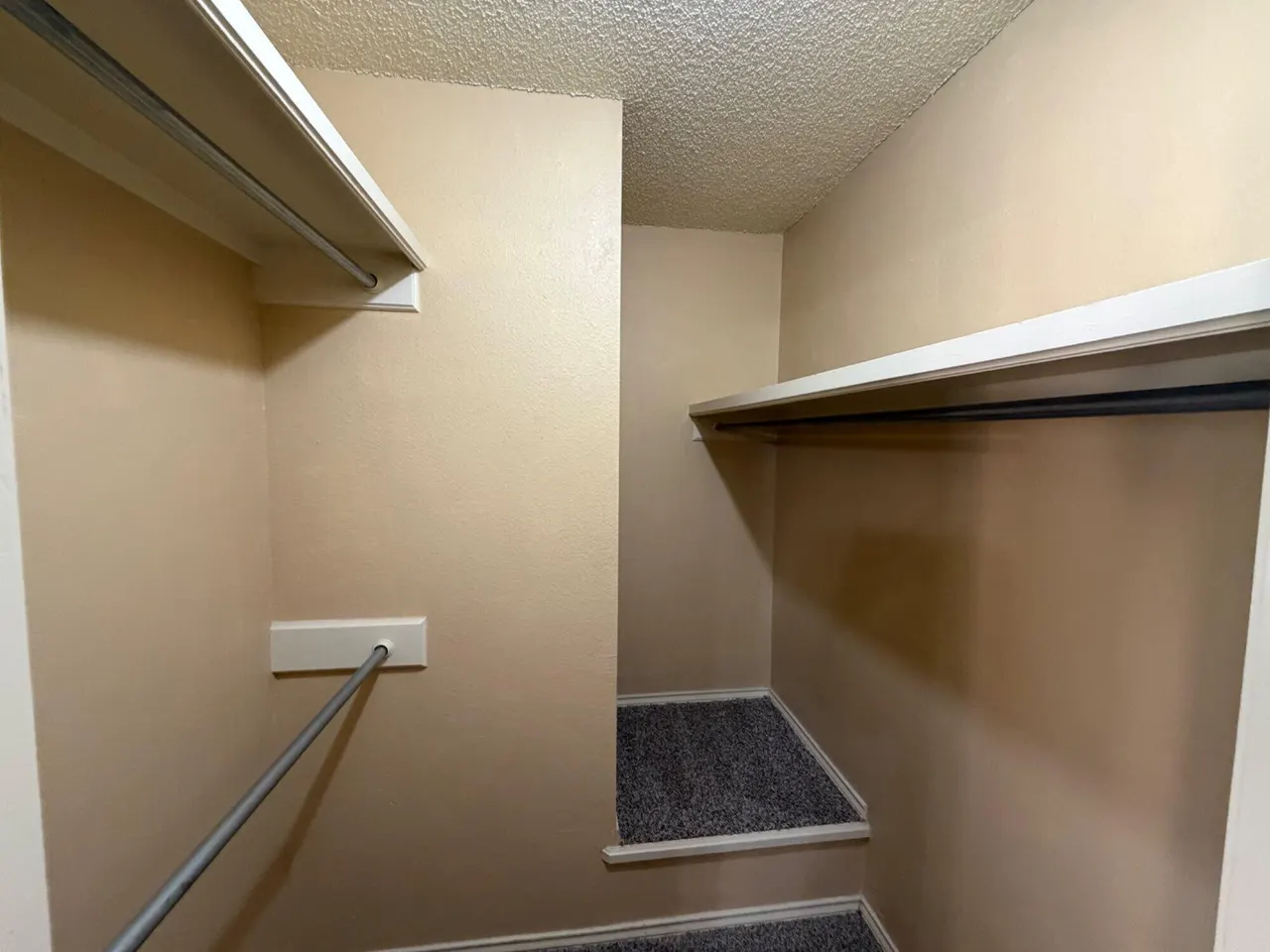 Photo 9 — 6802 4th Street UNIT A, Lubbock, TX 79416
