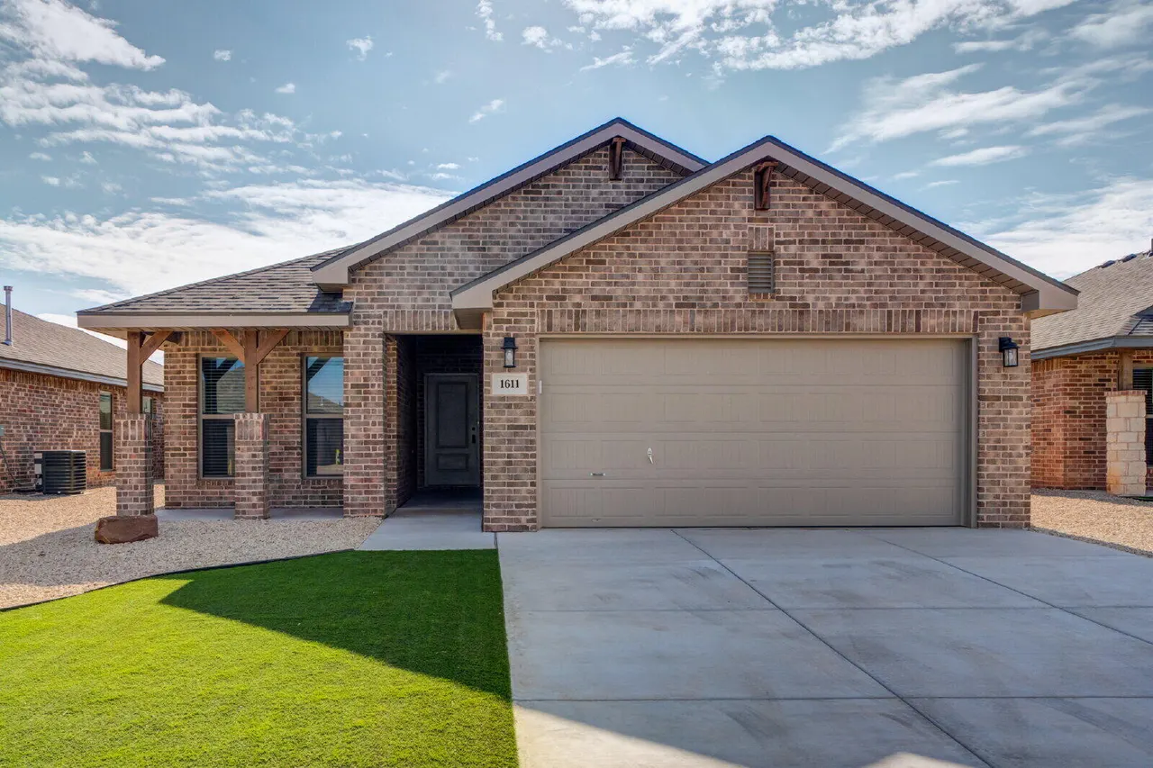 Front exterior — 1611 132nd Street, Lubbock, TX 79423