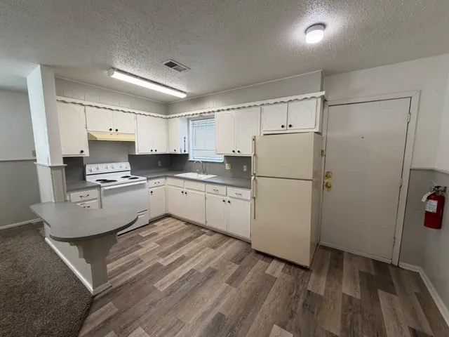 Photo 4 — 2116 40th Street b, Lubbock, TX 79412