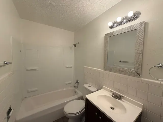 Photo 6 — 2116 40th Street b, Lubbock, TX 79412