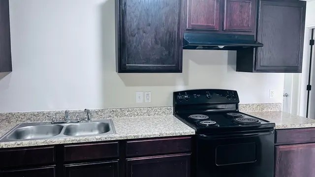 Photo 4 — 8903 Terrell Avenue, Lubbock, TX 79423