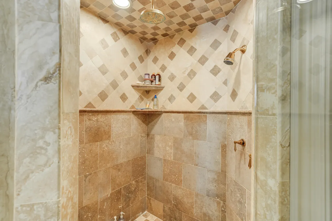 Photo 58 — 11002 Richmond Avenue, Lubbock, TX 79424