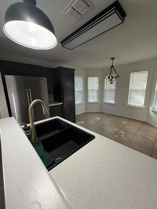Photo 4 — 2316 101st Street, Lubbock, TX 79423