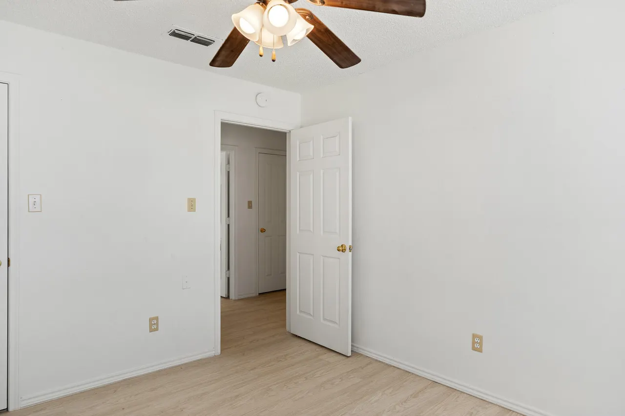 Photo 15 — 9607 Avenue X, Lubbock, TX 79423