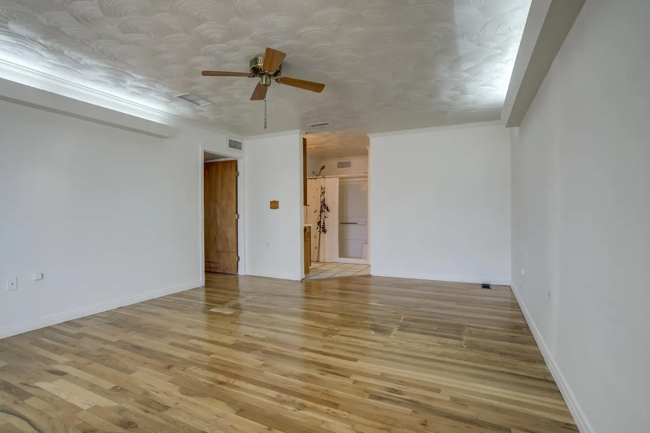 Photo 20 — 905 10th Street, Ralls, TX 79357