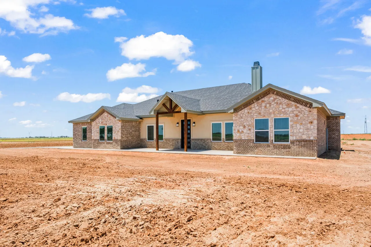 Photo 2 — 7201 N Farm To Market Road 1729, Idalou, TX 79329