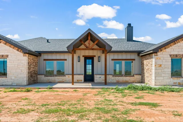 Photo 3 — 706 E F M 597, Abernathy, TX 79311
