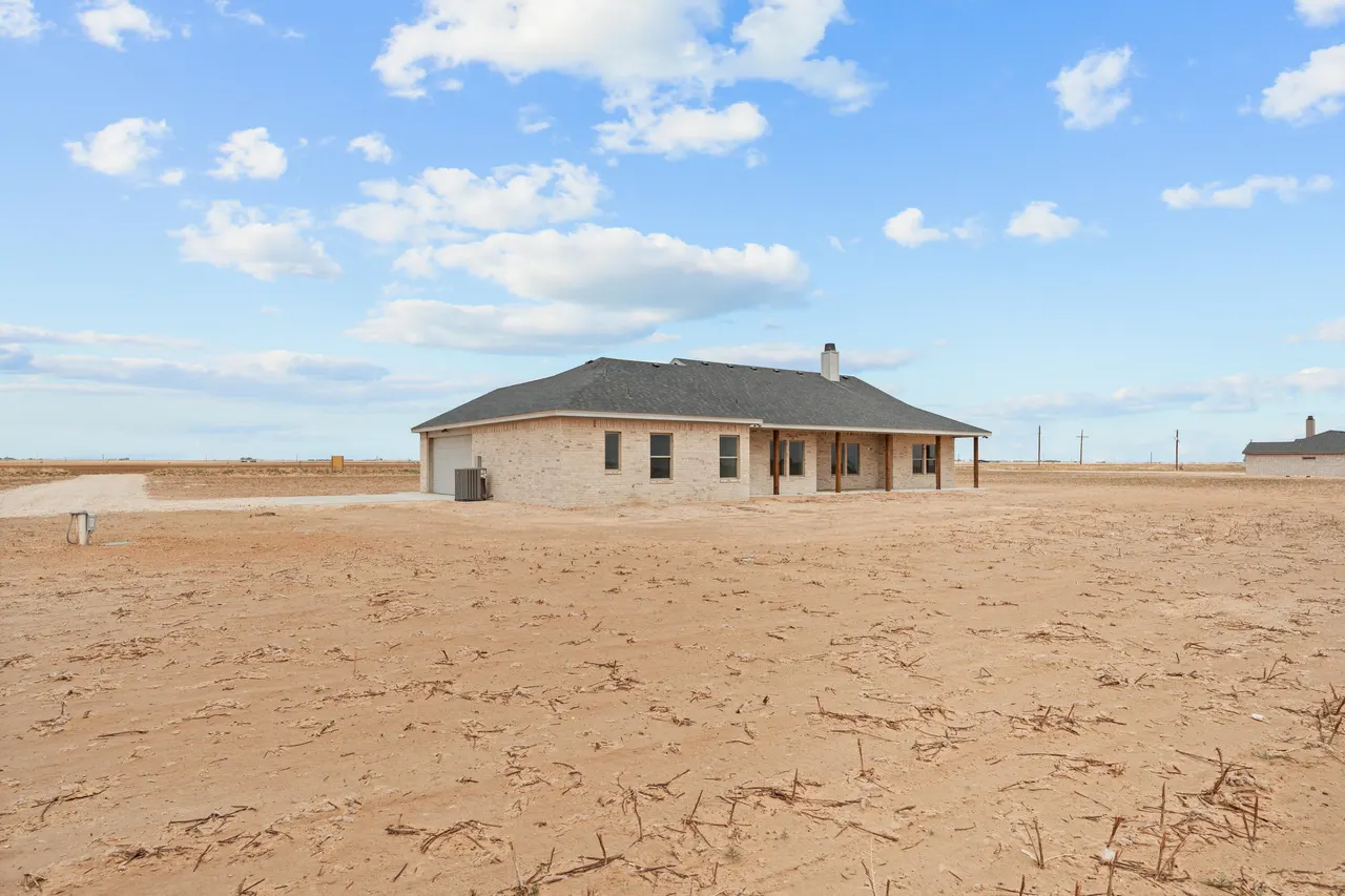 Photo 6 — 5421 County Road 6100, Lubbock, TX 79415