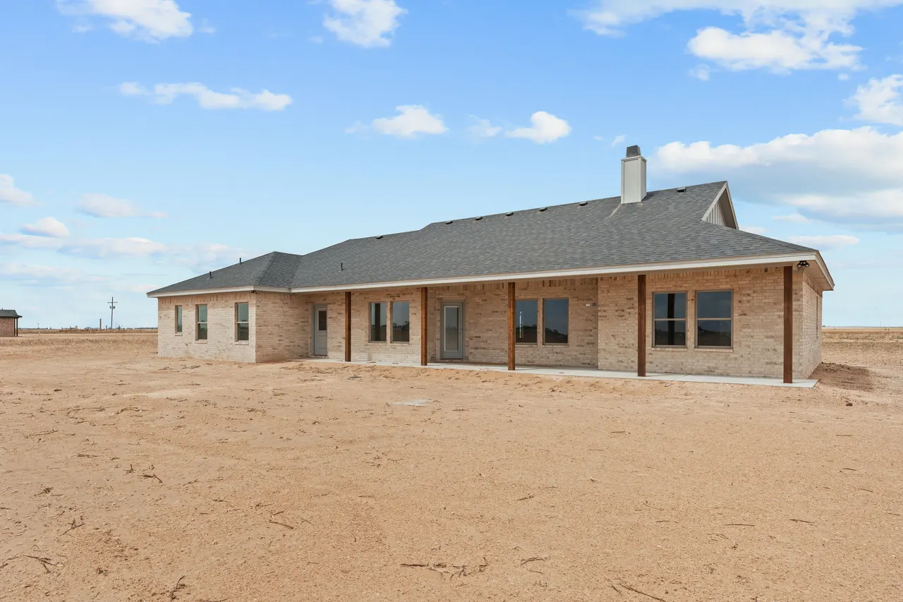 Photo 13 — 5421 County Road 6100, Lubbock, TX 79415
