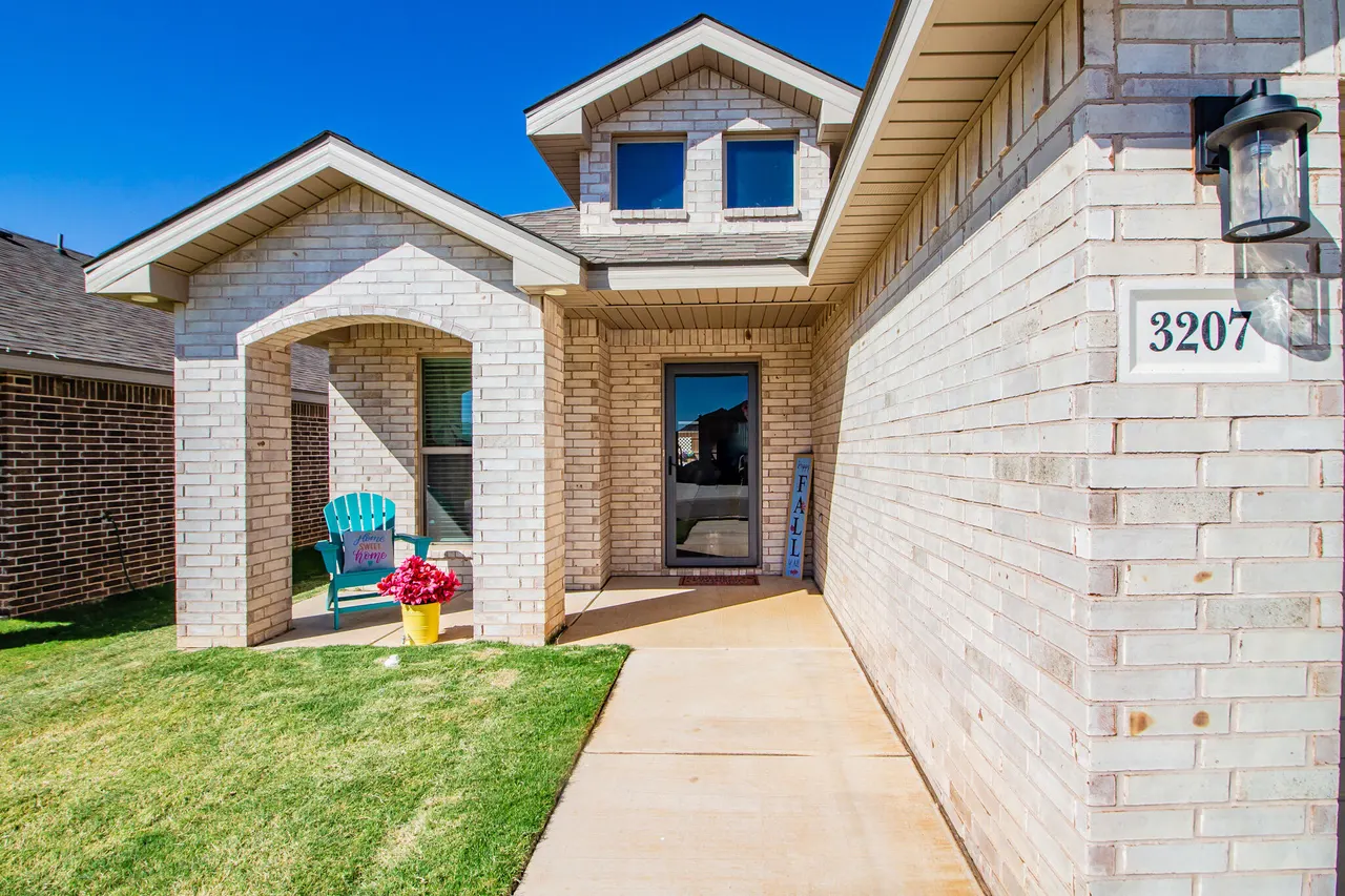 Photo 2 — 3207 Cottonwood Avenue, Wolfforth, TX 79382