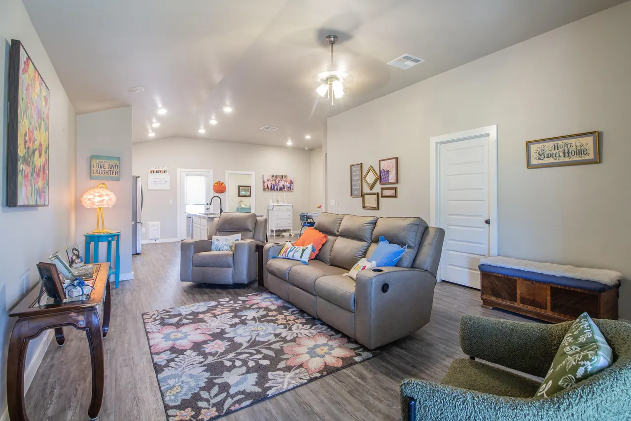 Photo 7 — 3207 Cottonwood Avenue, Wolfforth, TX 79382