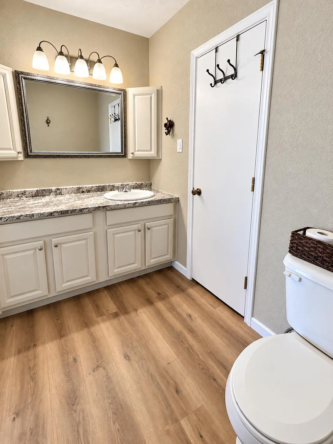Photo 19 — 572 N Goodall Avenue, Jayton, TX 79528