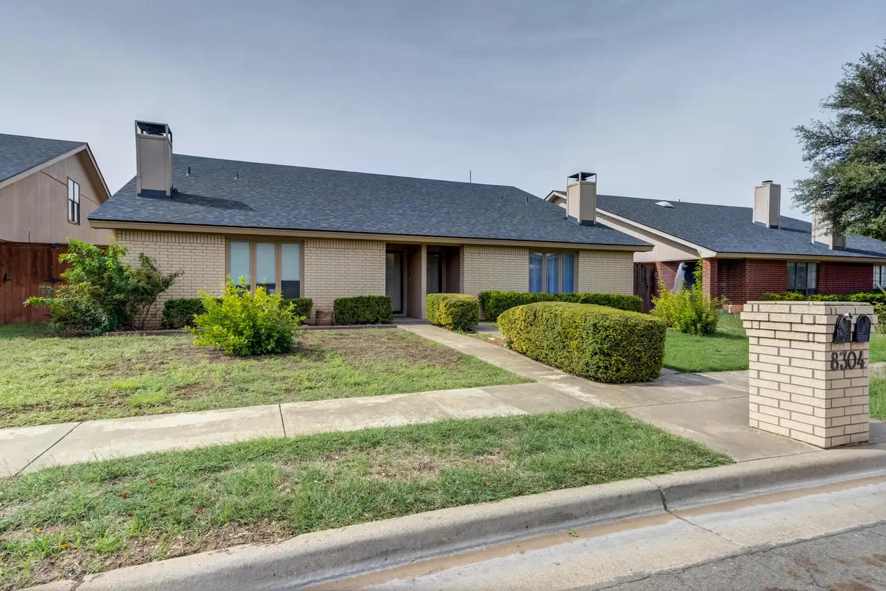 Photo 7 — 8302 Raleigh Avenue, Lubbock, TX 79424