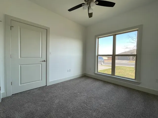 Photo 8 — 7822 89th Street, Lubbock, TX 79424