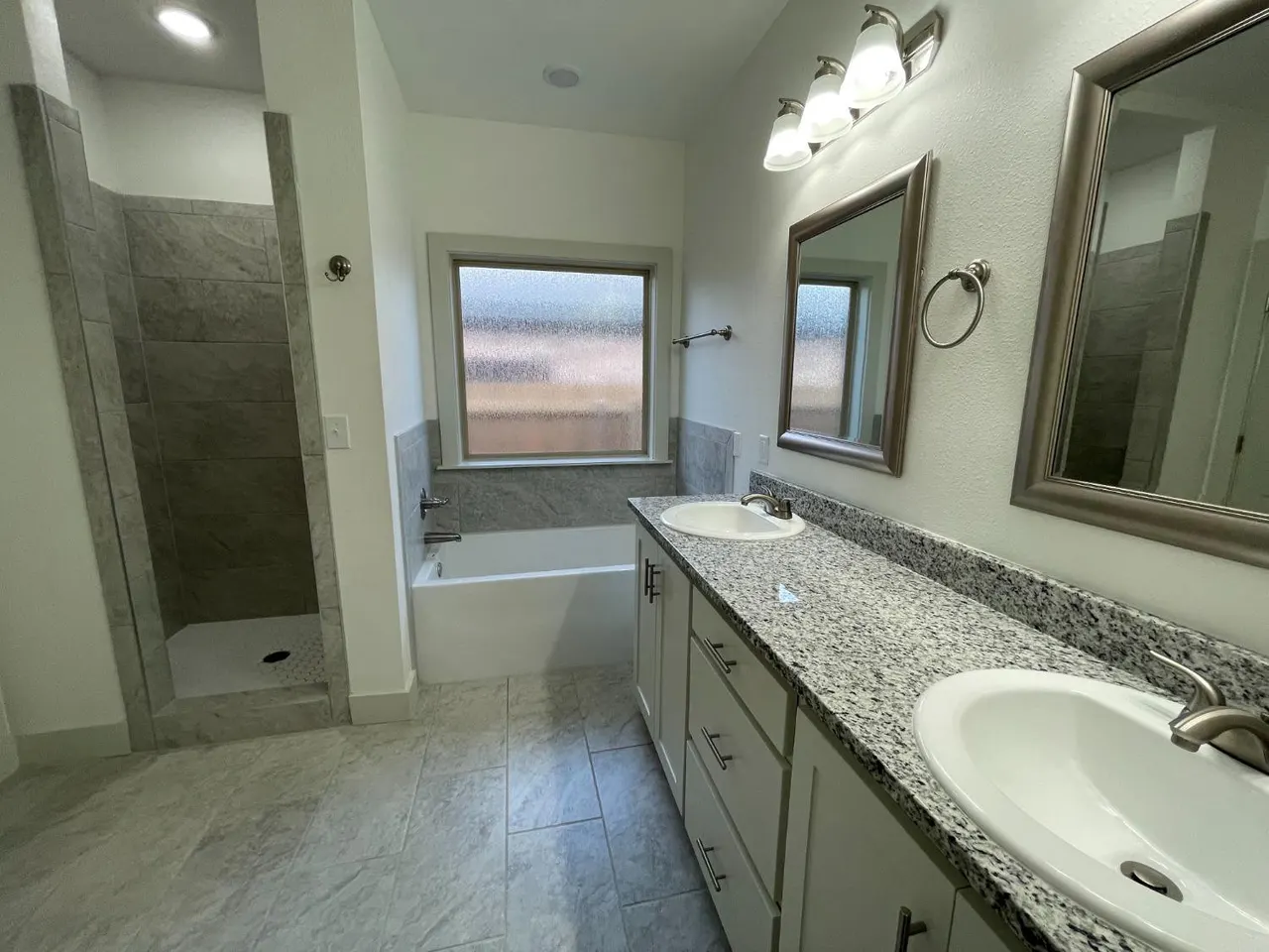 Photo 12 — 7822 89th Street, Lubbock, TX 79424