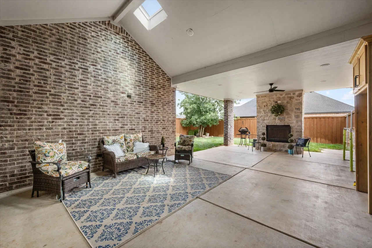 Photo 55 — 611 N 12th Street, Wolfforth, TX 79382