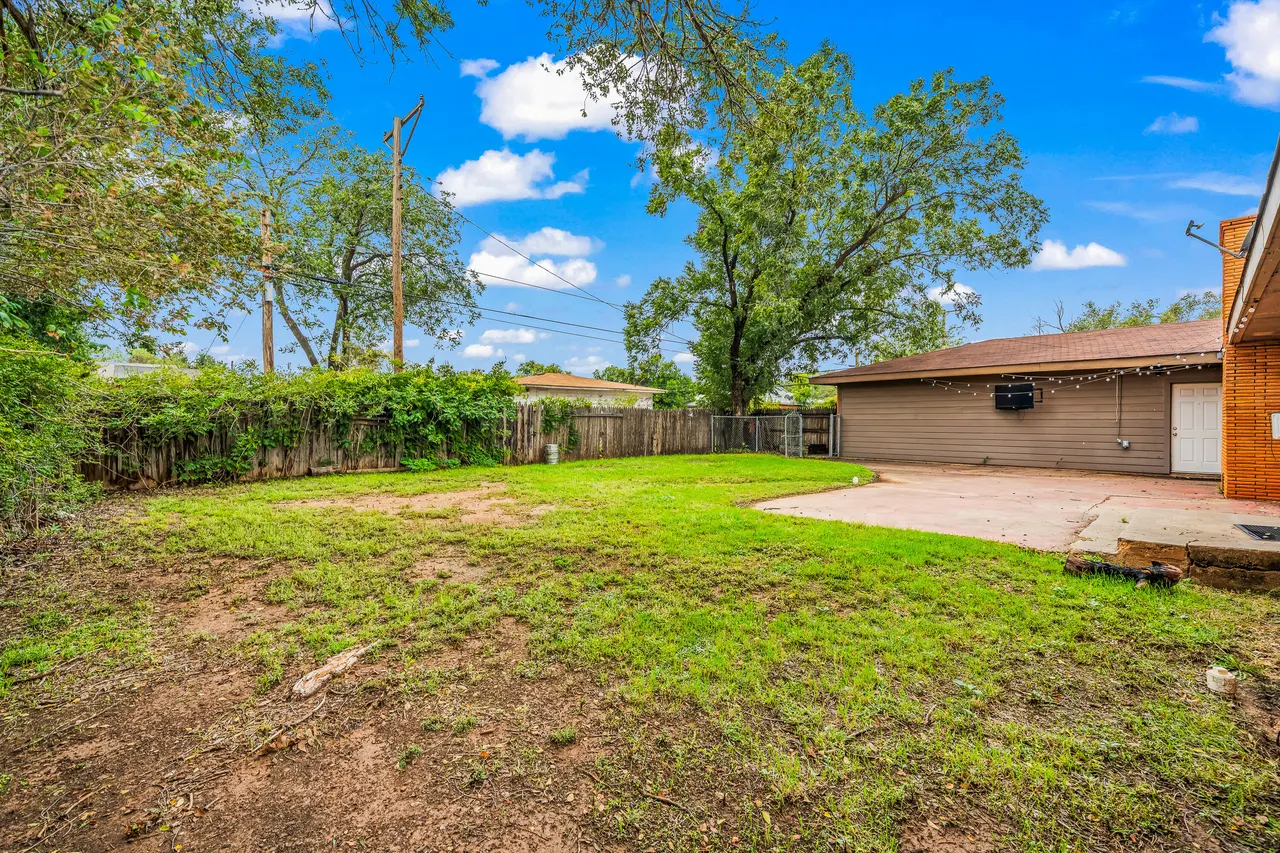 Photo 30 — 3715 36th Street, Lubbock, TX 79413