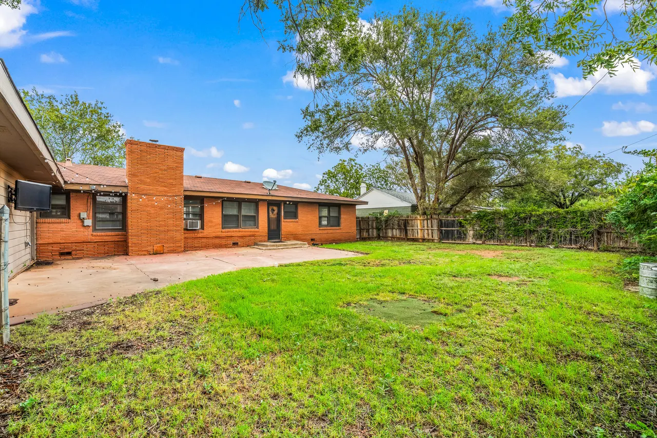 Photo 32 — 3715 36th Street, Lubbock, TX 79413