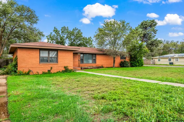 Photo 3 — 3715 36th Street, Lubbock, TX 79413