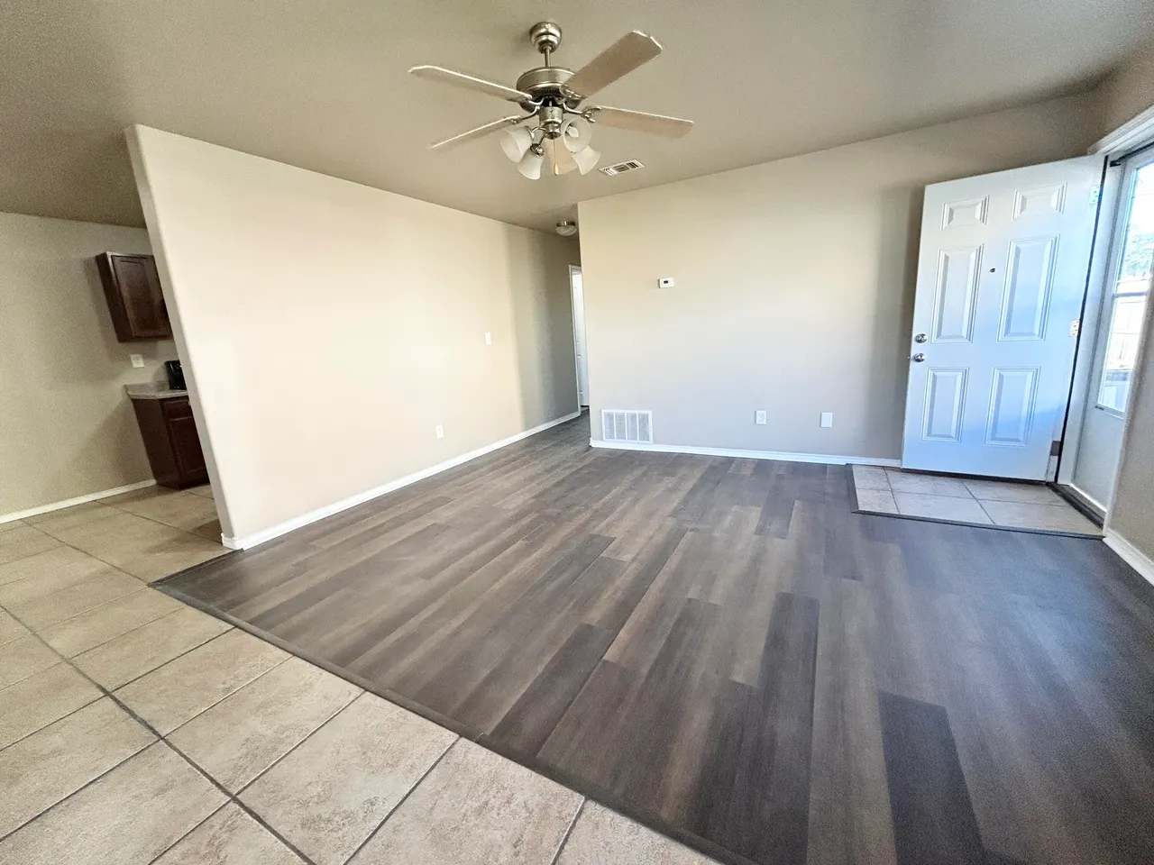 Photo 2 — 717 43rd Street 719, Lubbock, TX 79404