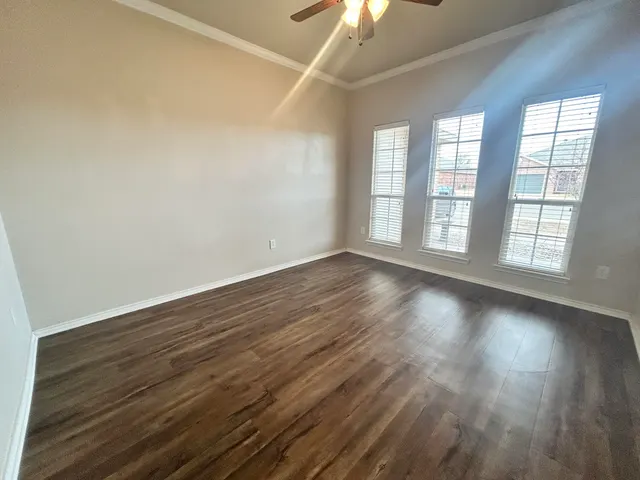 Photo 3 — 10601 Clinton Avenue, Lubbock, TX 79424