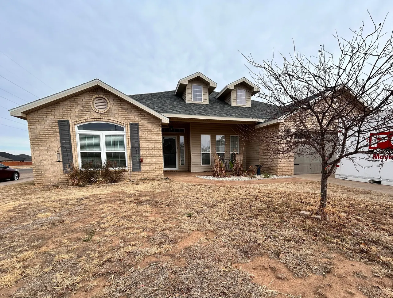 Front exterior — 10601 Clinton Avenue, Lubbock, TX 79424