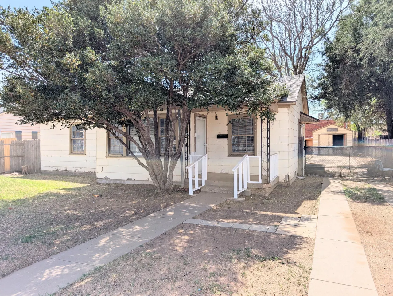 Front exterior — 2823 33rd Street, Lubbock, TX 79410