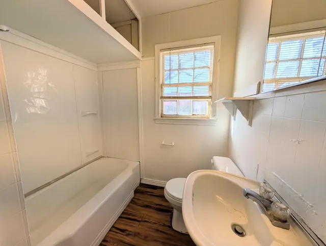 Photo 3 — 2823 33rd Street, Lubbock, TX 79410