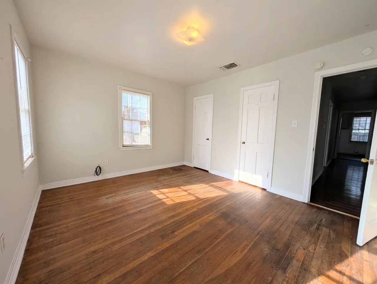 Photo 5 — 2823 33rd Street, Lubbock, TX 79410