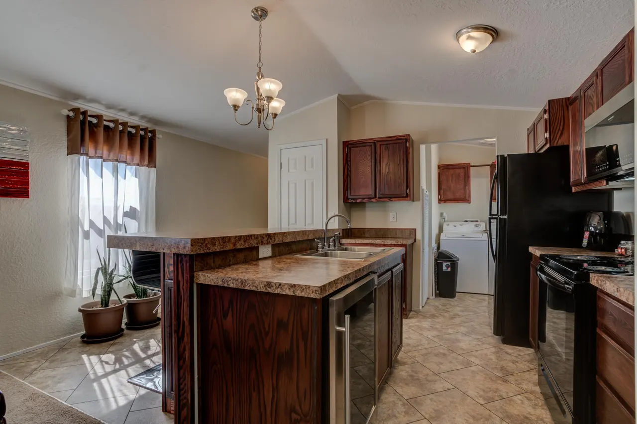 Photo 11 — 2406 County Road 7835, Lubbock, TX 79423