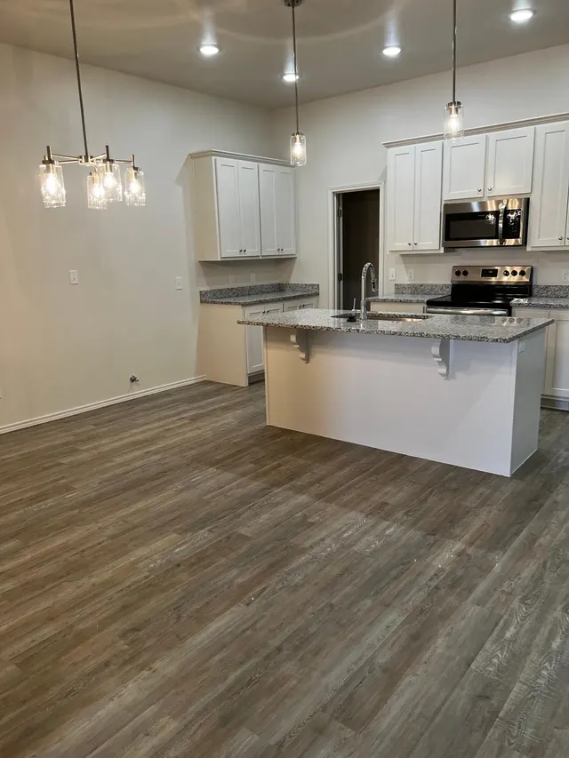 Photo 5 — 5613 Kemper Street, Lubbock, TX 79416