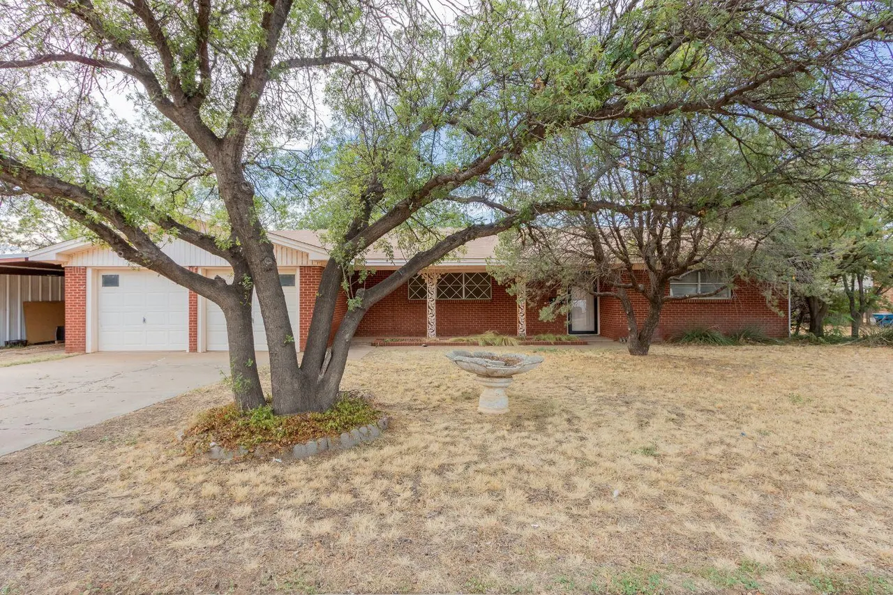 Front exterior — 2120 65th Place, Lubbock, TX 79412
