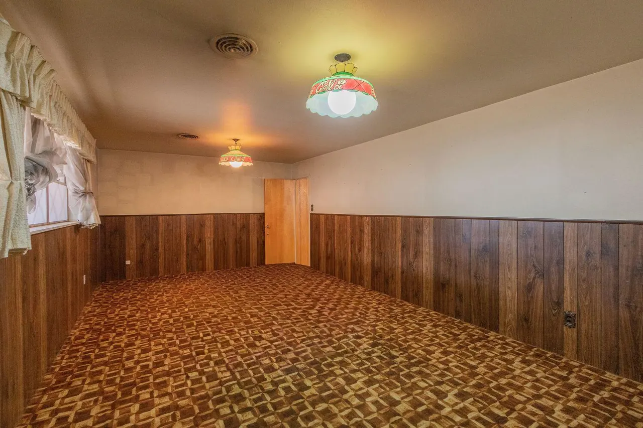 Photo 5 — 2120 65th Place, Lubbock, TX 79412