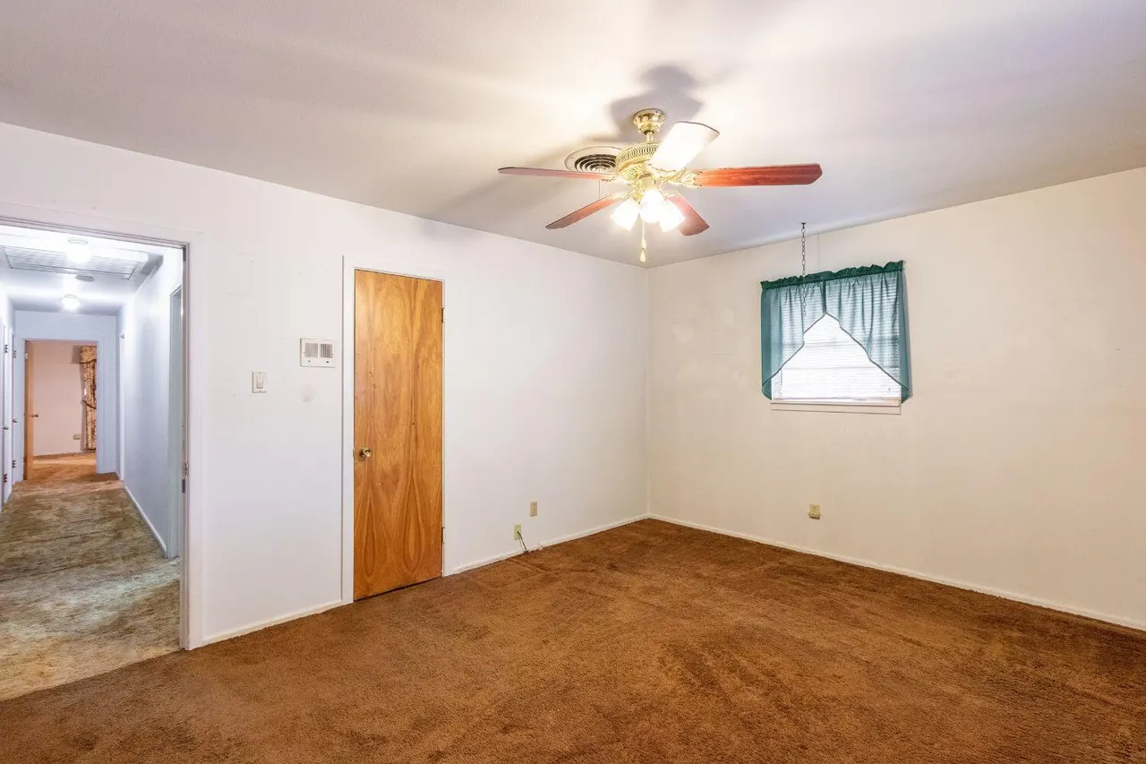 Photo 22 — 2120 65th Place, Lubbock, TX 79412