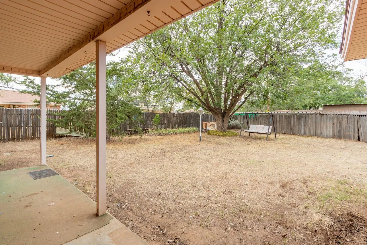 Photo 30 — 2120 65th Place, Lubbock, TX 79412
