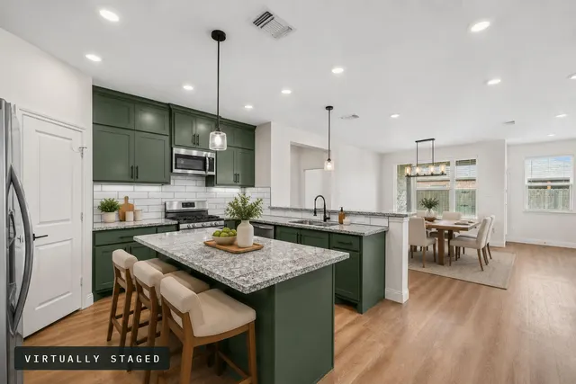 Photo 8 — 1012 N Grover Avenue, Lubbock, TX 79416
