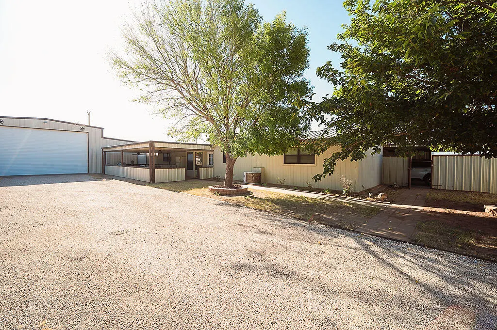 Photo 6 — 104 W 1st Street, Anton, TX 79313