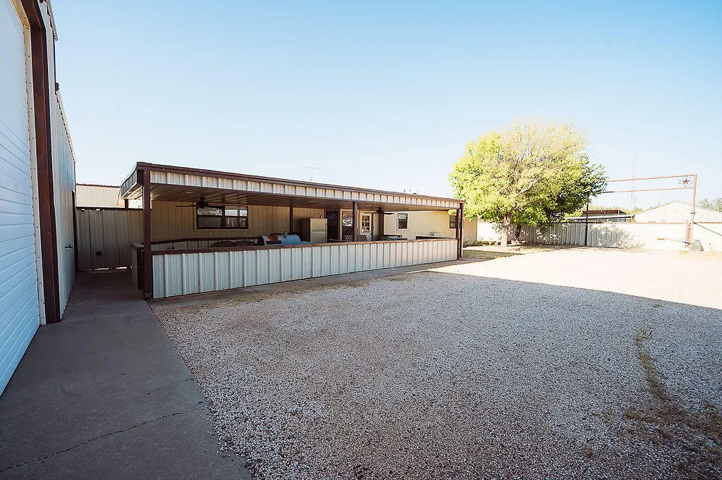 Photo 12 — 104 W 1st Street, Anton, TX 79313