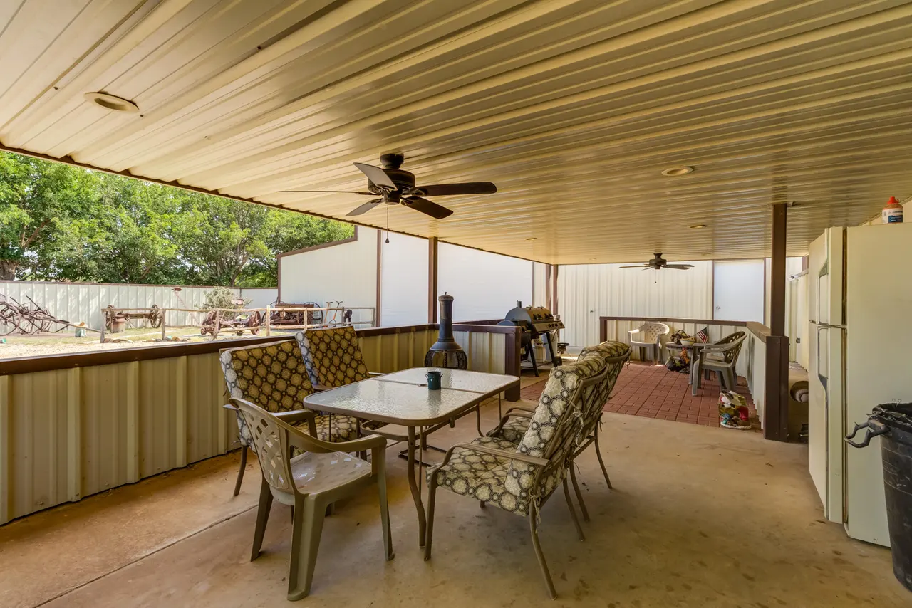 Photo 18 — 104 W 1st Street, Anton, TX 79313