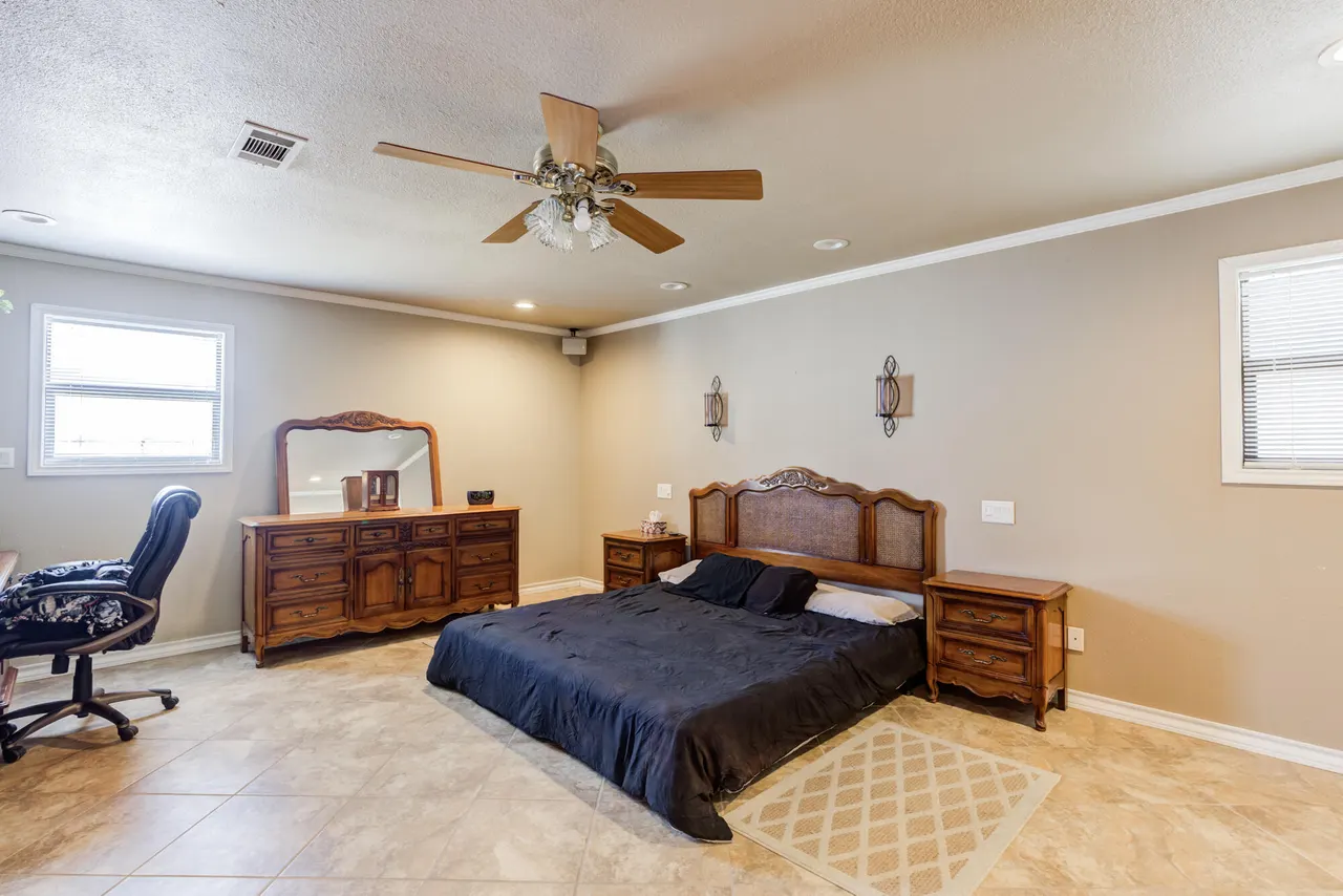Photo 35 — 104 W 1st Street, Anton, TX 79313