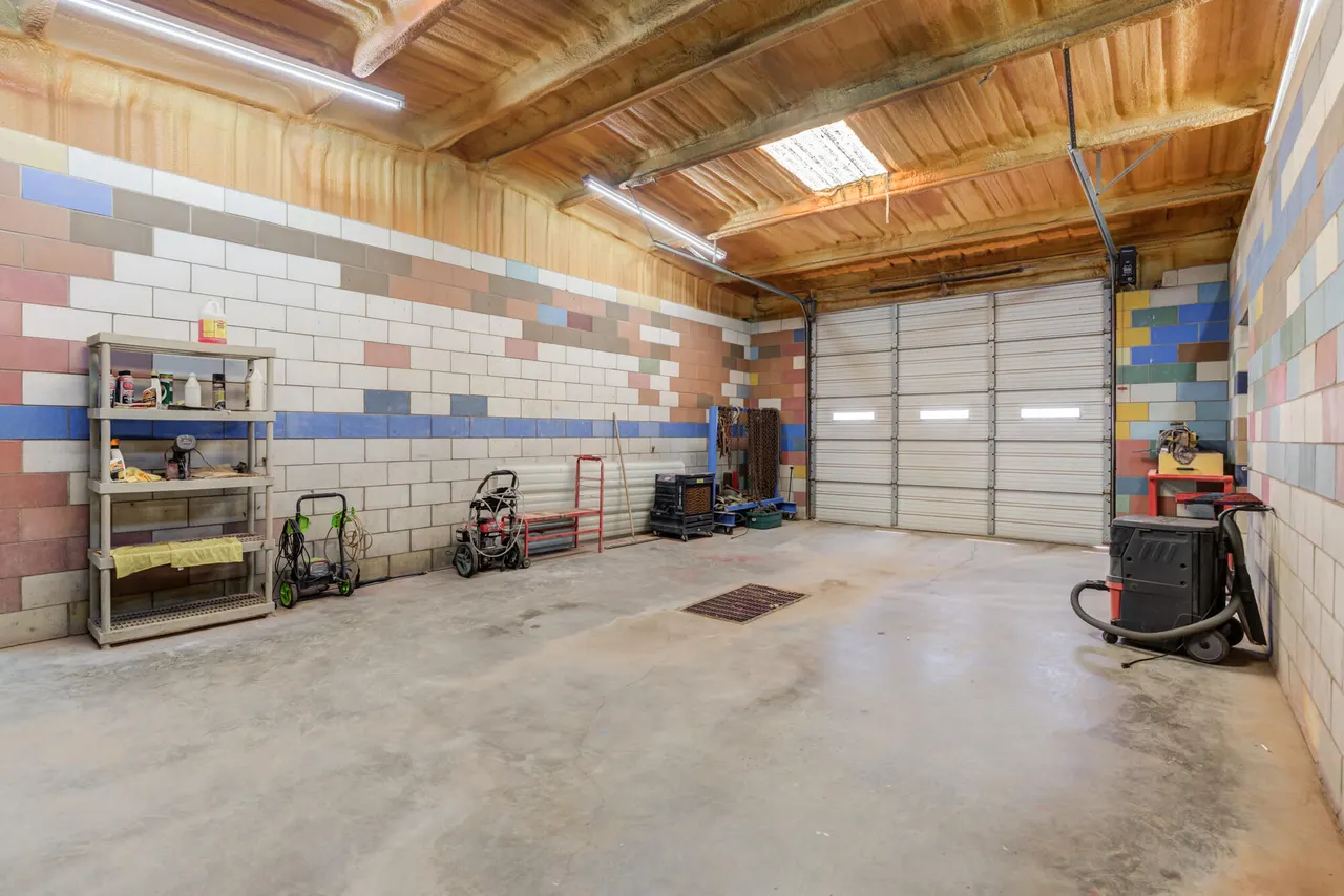 Photo 42 — 104 W 1st Street, Anton, TX 79313
