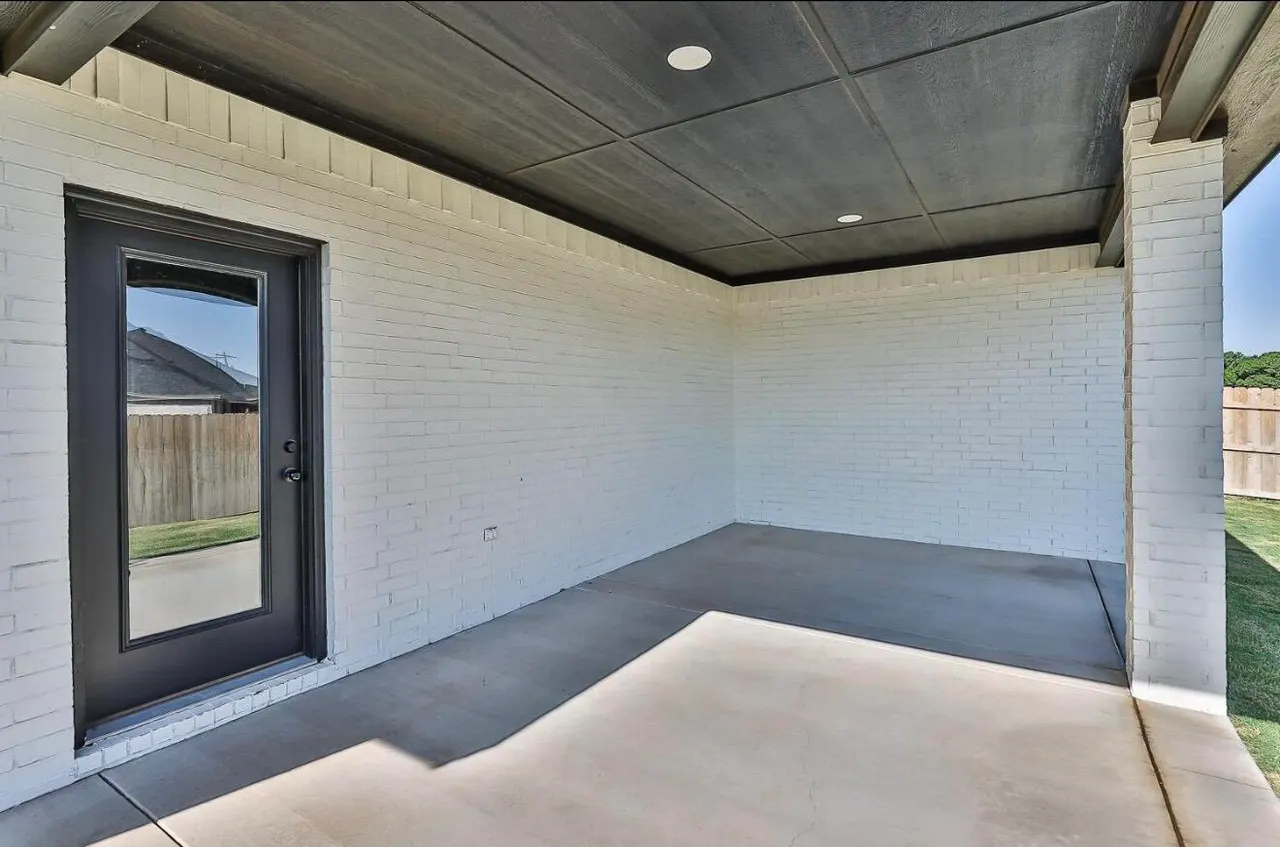 Photo 18 — 5914 Fordham Street, Lubbock, TX 79416