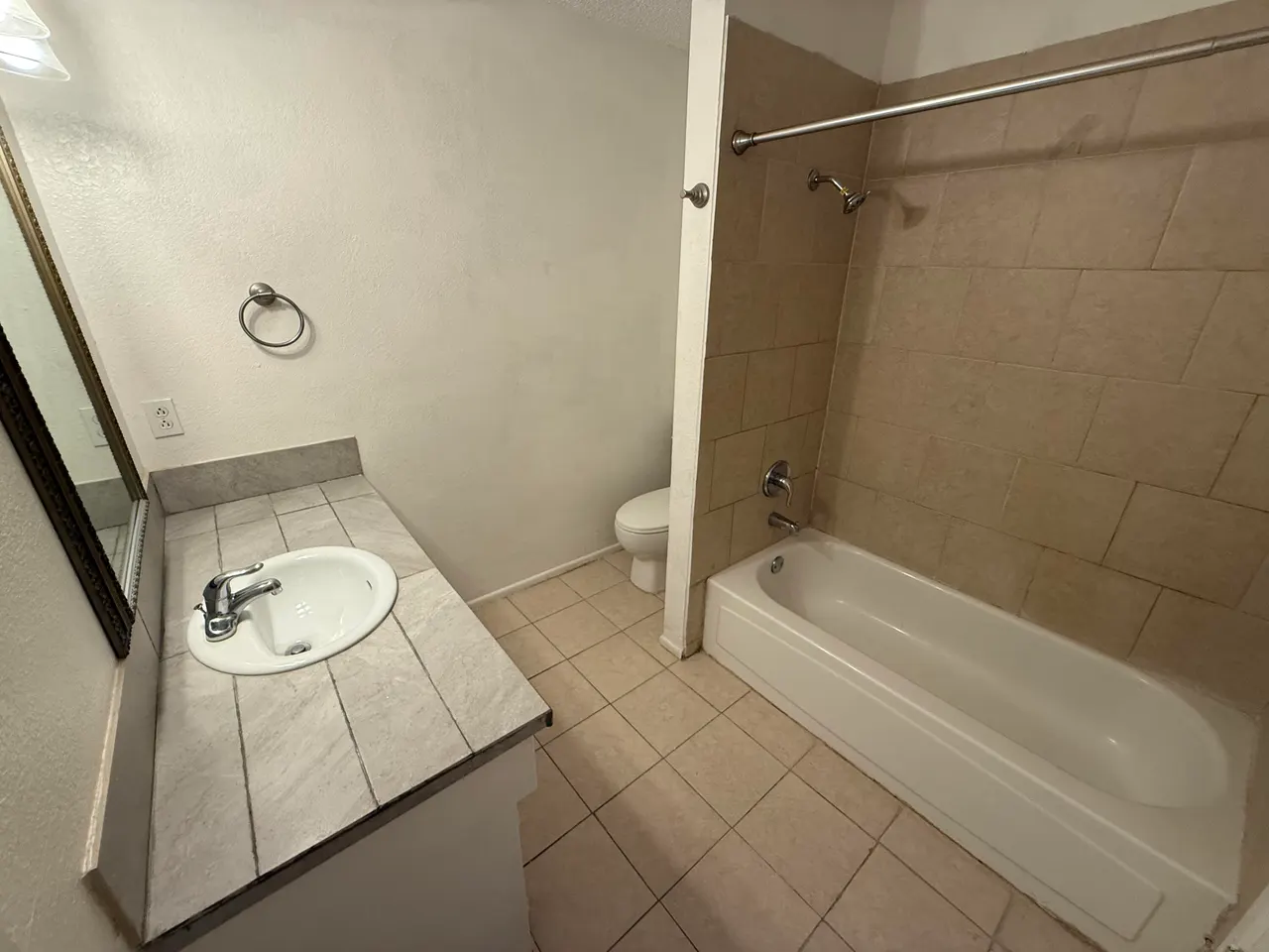 Photo 13 — 1303 80th Street B, Lubbock, TX 79423