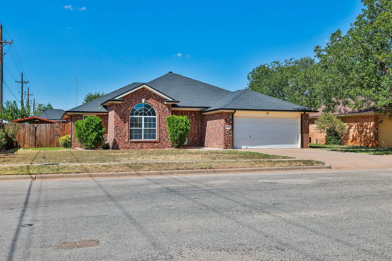 Photo 36 — 2416 92nd Street, Lubbock, TX 79423