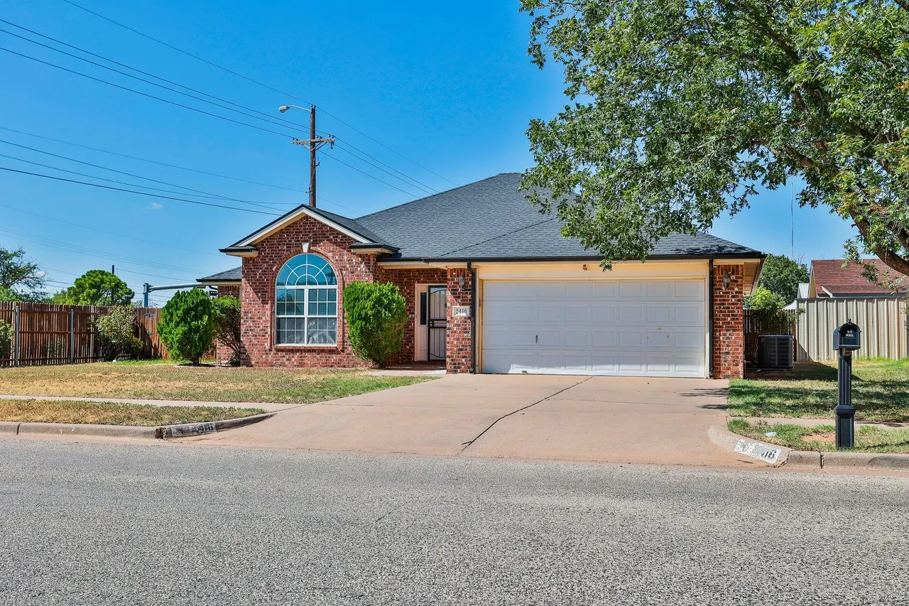 Photo 37 — 2416 92nd Street, Lubbock, TX 79423